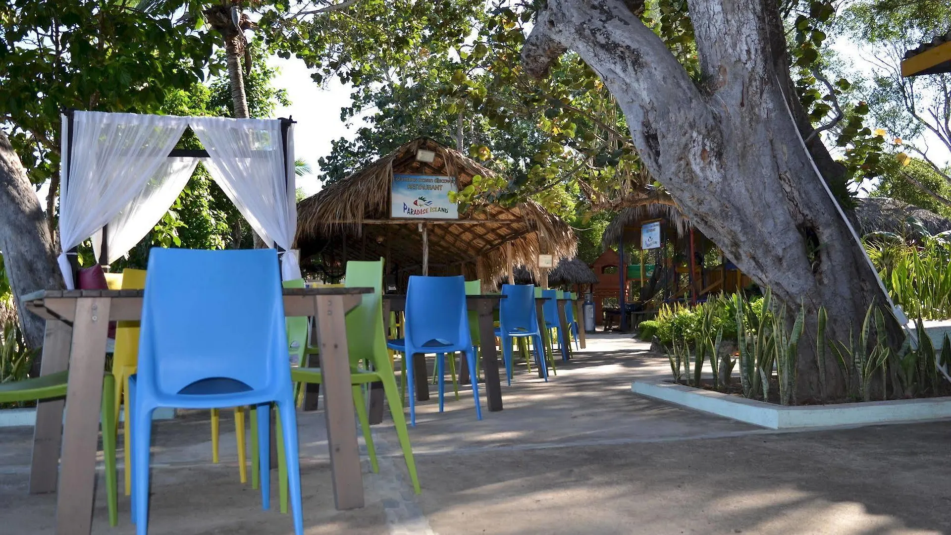 Paradise Island Beach Resort Punta Rucia Hotel