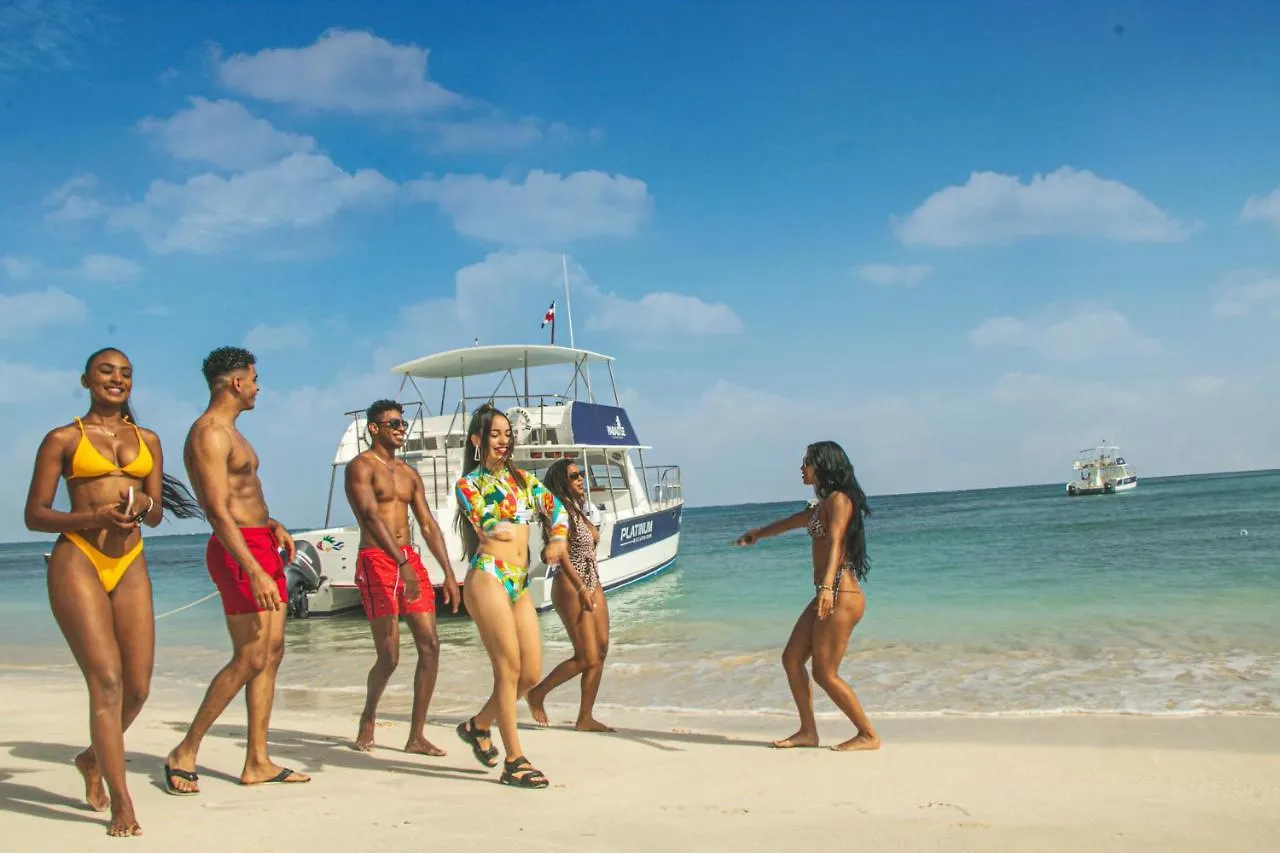 Paradise Island Beach Resort Punta Rucia Hotel
